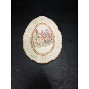 Easter Treasures Cracker Barrel Egg Shaped Desert Decor Plate Susan Winget‎ 7.5"